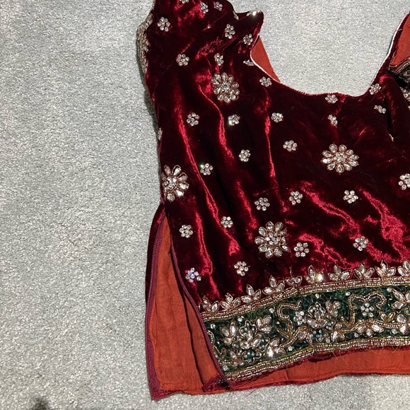 Women’s Velvet Maroon Wedding / Reception Lengha - 3 piece brand new - Picture 6 of 15